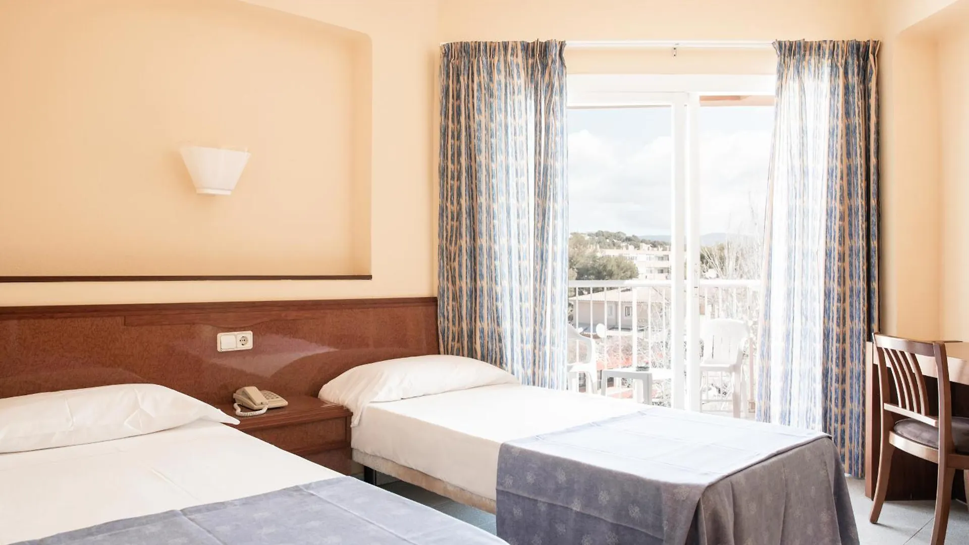 Hotel Golf Beach Santa Ponsa Spain